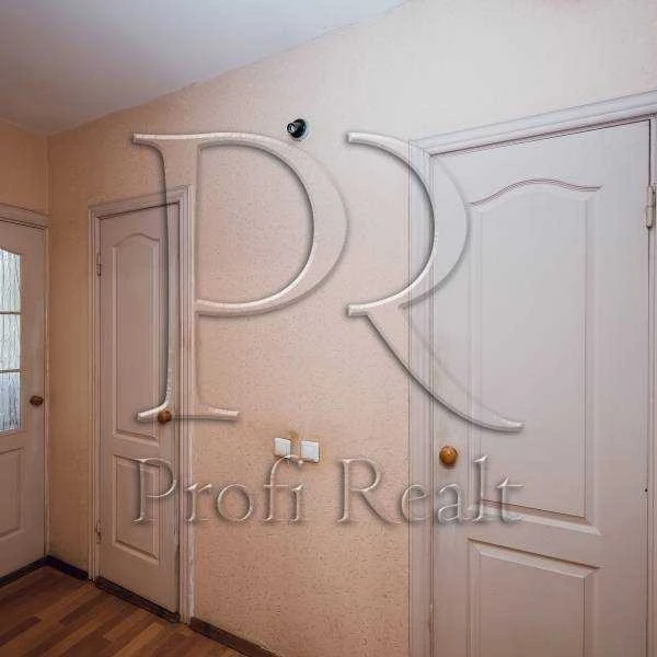 Продаж 2-кімнатної квартири 65 м², Вишгородська вул., 54Б