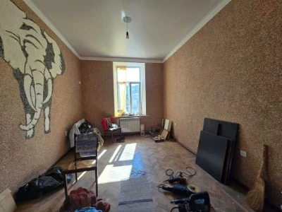 Продам большую перспективную квартиру в центре Одессы.