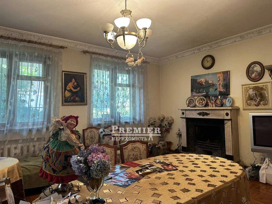 House 415 m² on Tairov Tsarskoye Selo swimming pool sauna garage 10