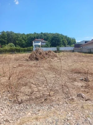 Земельна ділянка на Червениці