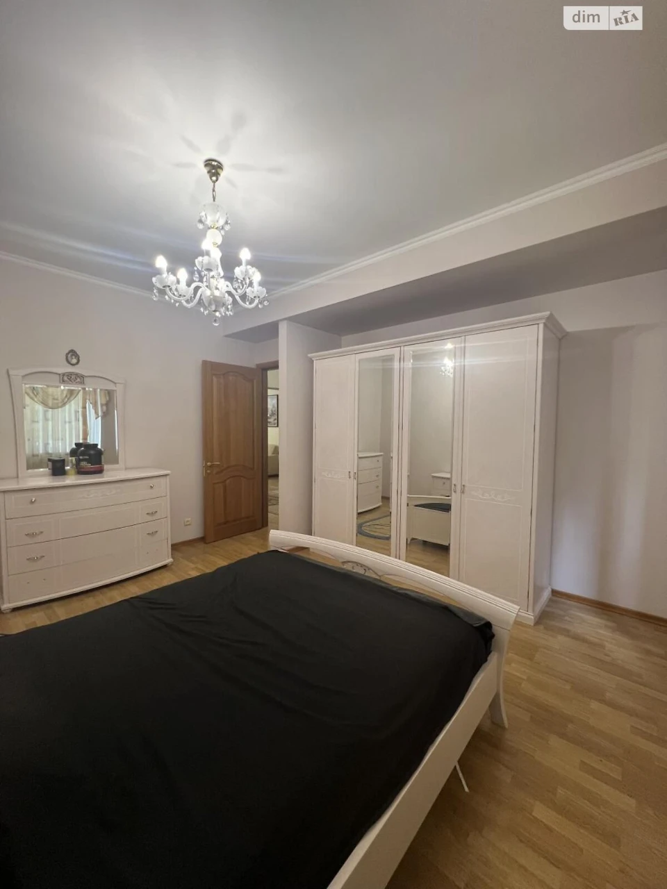 For sale Apartment Voznesenivskyi (Ordzhonikidzevskyi)