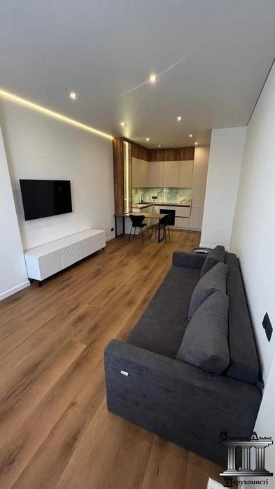 With the Tenant! Center, Generator 1-room 53 sq. m, Manhattan Residential Complex