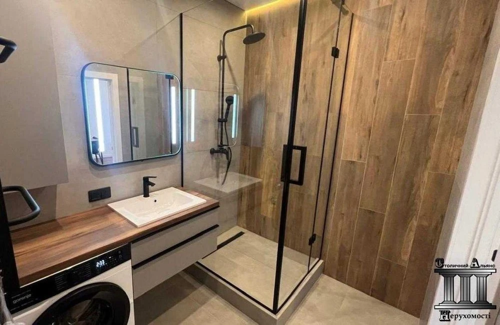 With the Tenant! Center, Generator 1-room 53 sq. m, Manhattan Residential Complex