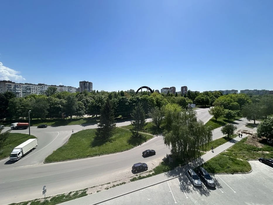 Продаж 1-но кімнатна, Сади, Зданий будинок