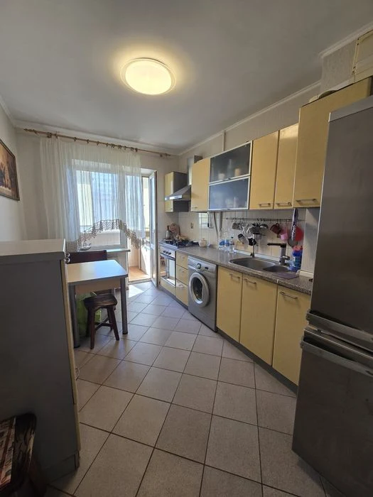 Продажа 3-х комн. квартира. Ул. Героев Обороны.
