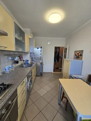 Продажа 3-х комн. квартира. Ул. Героев Обороны.
