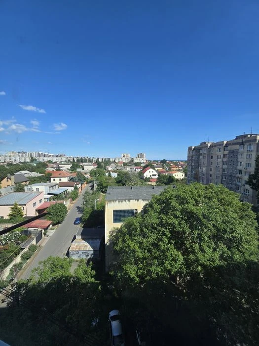 Продажа 3-х комн. квартира. Ул. Героев Обороны.