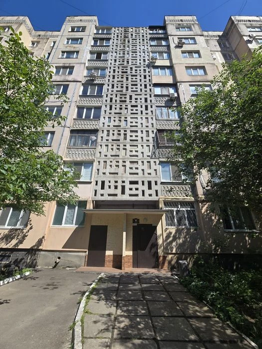 Продажа 3-х комн. квартира. Ул. Героев Обороны.