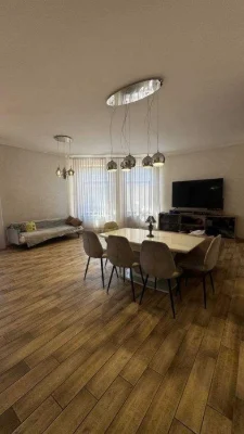 Продажа дома в Совиньоне, есть подвал!  257м², 4.2 сот
