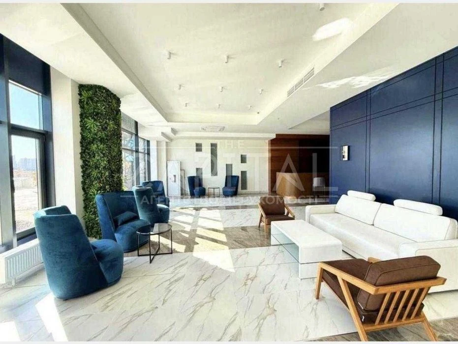 TOP PRICE! SALE of a two-room apartment in the Business Class residential complex Ede