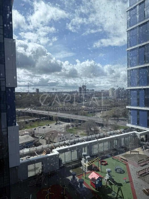 TOP PRICE! SALE of a two-room apartment in the Business Class residential complex Ede