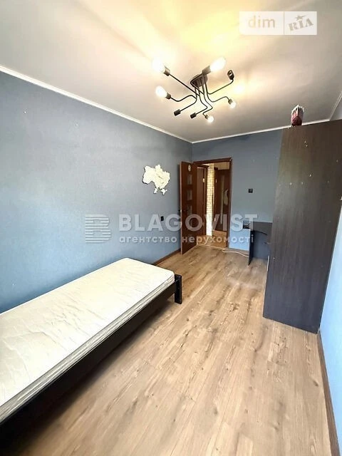 For sale 2-room apartment 46.64 sq. m. on Vaclav Havel Blvd. 32 • I