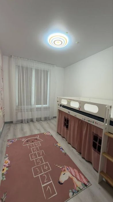 Продам 3-комнатную квартиру в ЖК «Хмельницкий» (ул. Богдана)
