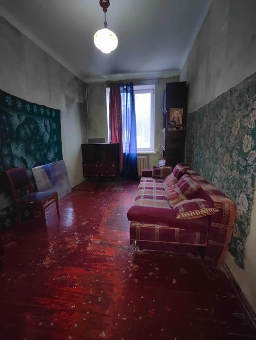 FOR SALE 2-room apartment on Liza Chaykina Street