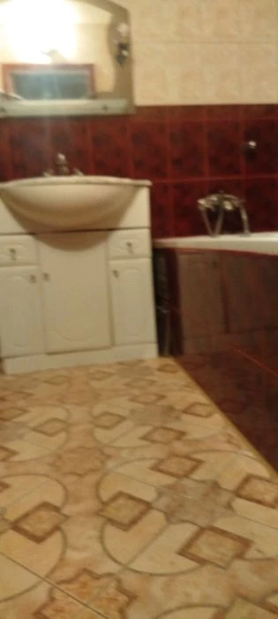 Срочно продам 3 ком кв Хвойный переулок 12