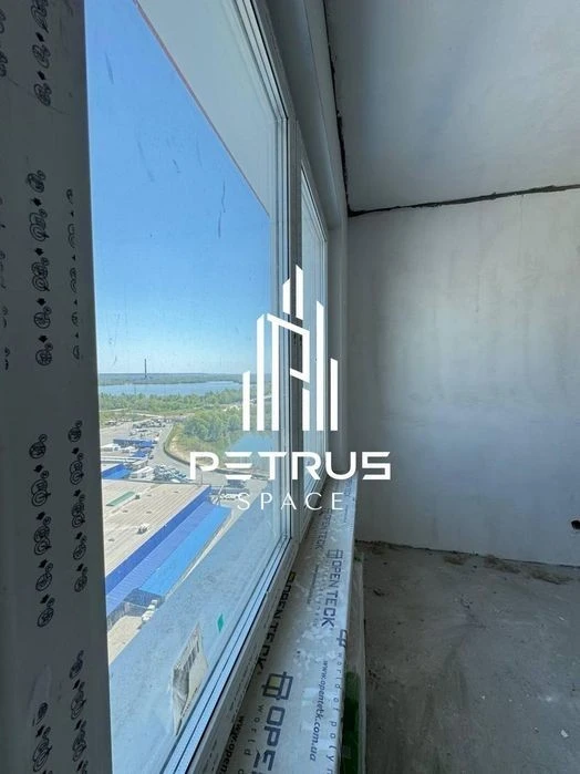 For sale WITHOUT % 1k apartment metro Poznyaki Osokorki Darnytskyi district