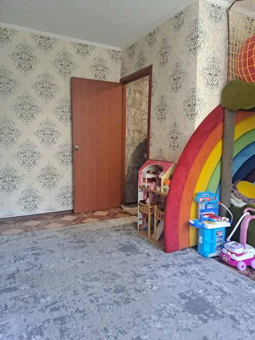 Продам 1к.кв МЕБЕЛЬ+ТЕХНИКА проспект Богдана Хмельницкого