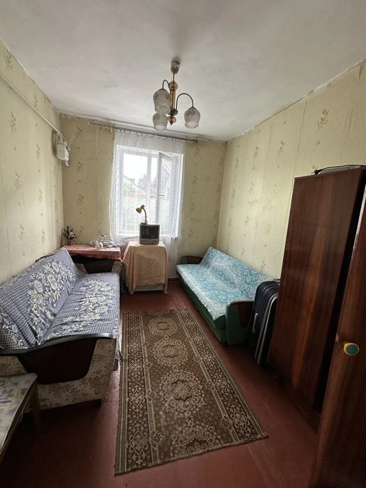 Продам частину будинка пров.Ясний