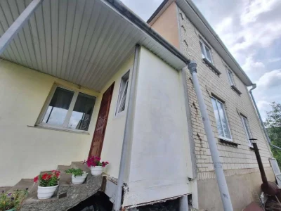 (5) I will sell part of the house in Buchmy 6910