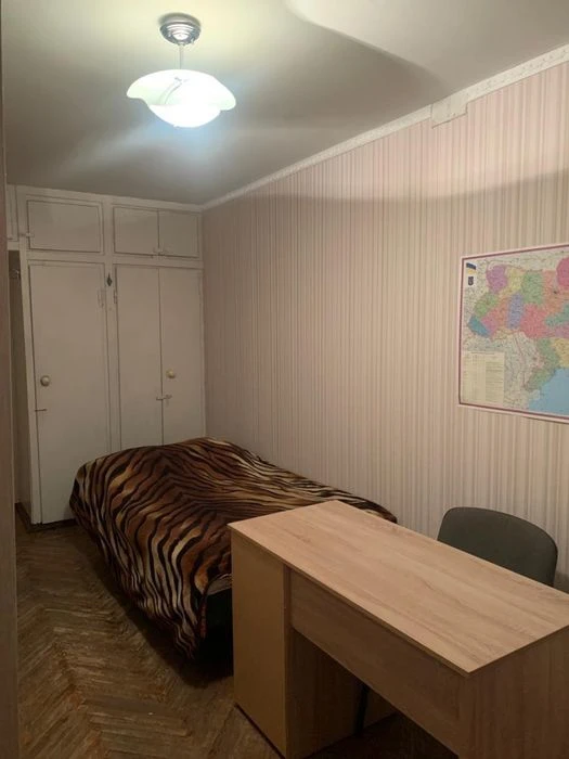 I will sell 2-room apartment. Saltivka. Metro Studentska - 7 min.
