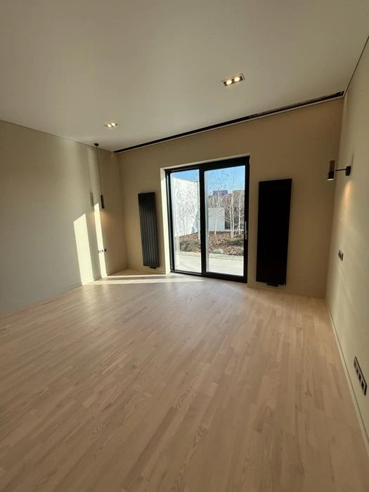 Sale of MODERN, new 1-storey house in Sauvignon