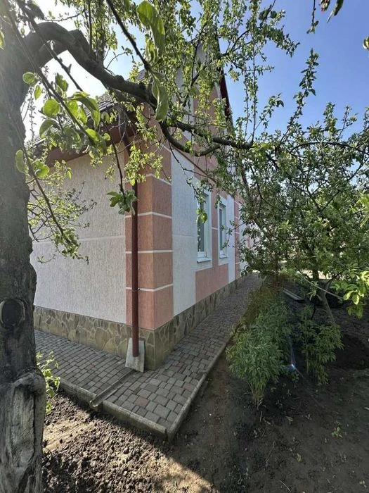 Продаж затишного будинку 10 км від Полтави