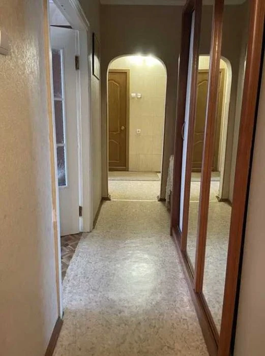 3х кімнатна на Заготзерно, Цегла, 68м2, Середній поверх, Рем