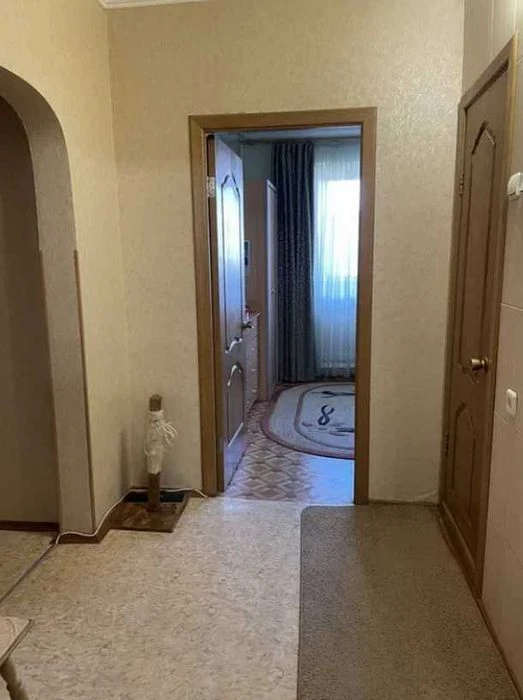 3х кімнатна на Заготзерно, Цегла, 68м2, Середній поверх, Рем