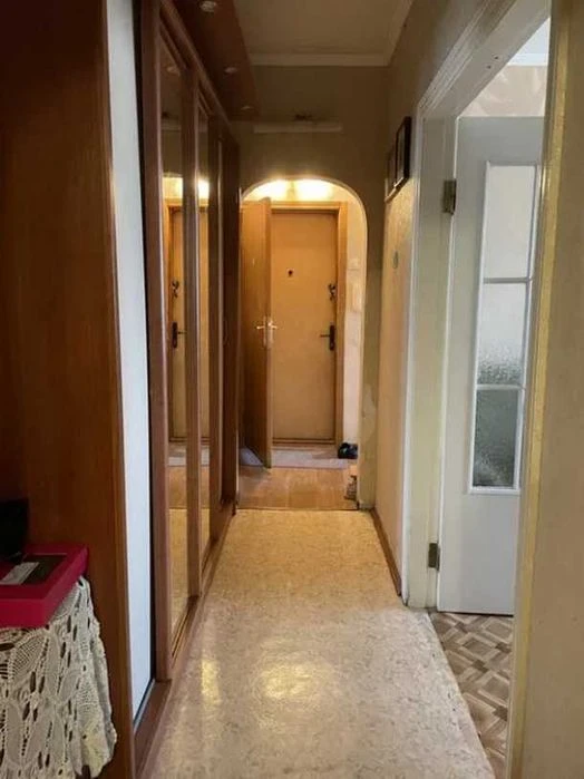 3х кімнатна на Заготзерно, Цегла, 68м2, Середній поверх, Рем