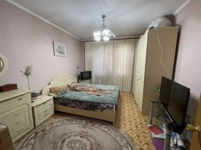 3х кімнатна на Заготзерно, Цегла, 68м2, Середній поверх, Рем
