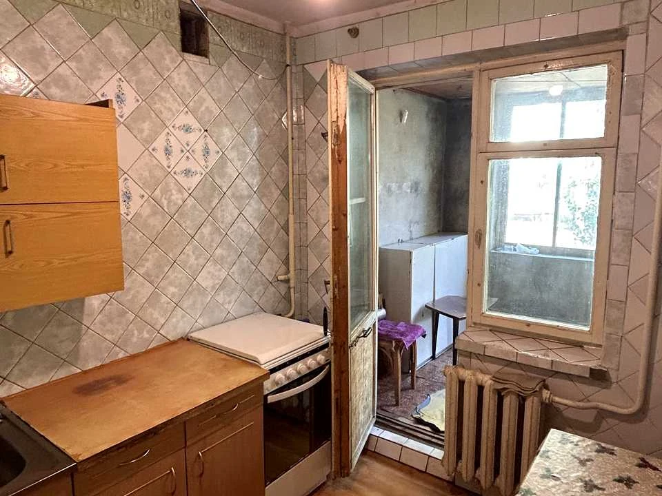 Apartment. Kharkiv, Svitla St.