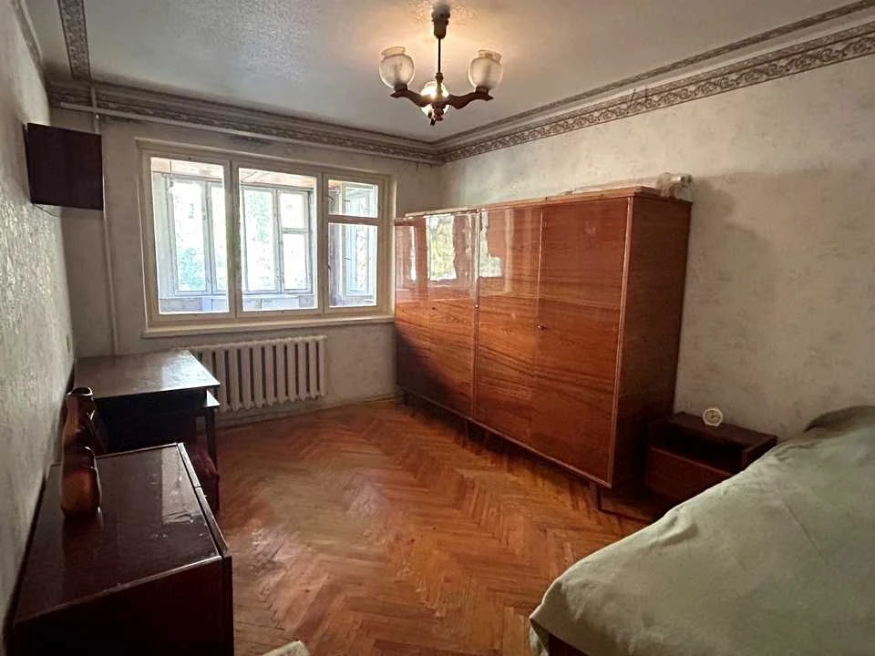 Apartment. Kharkiv, Svitla St.