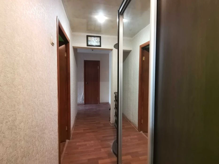Продажа: 3 комнатная квартира