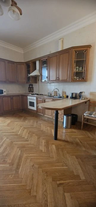 Apartment for sale in the city center.