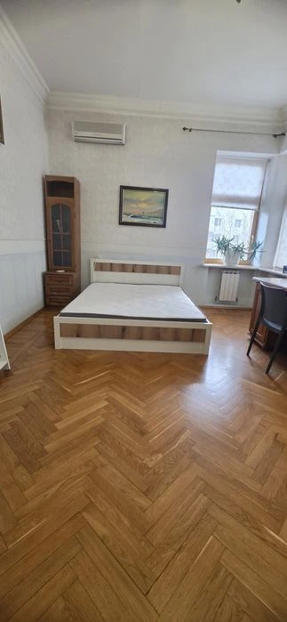 Apartment for sale in the city center.