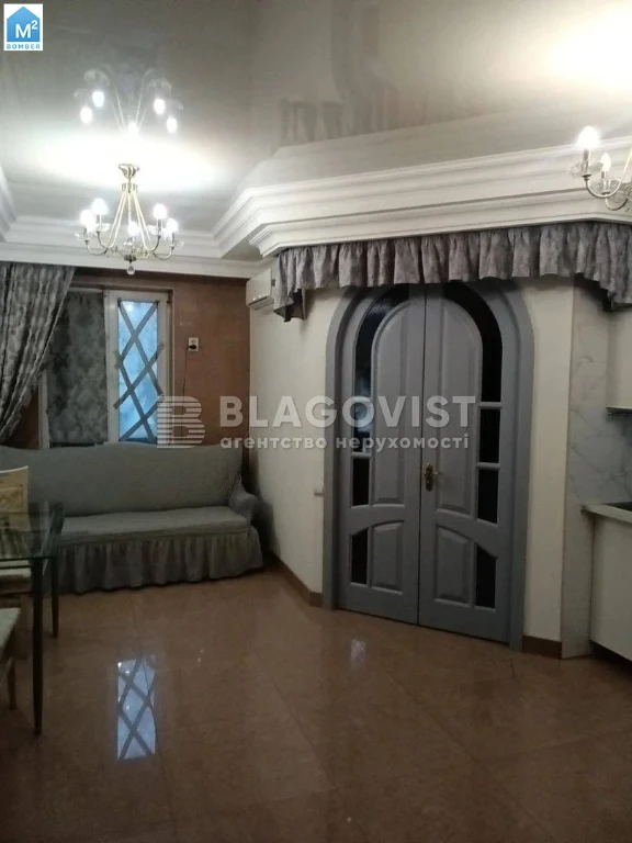 Cozy 2-room apartment for sale in the prestigious Shevchenka