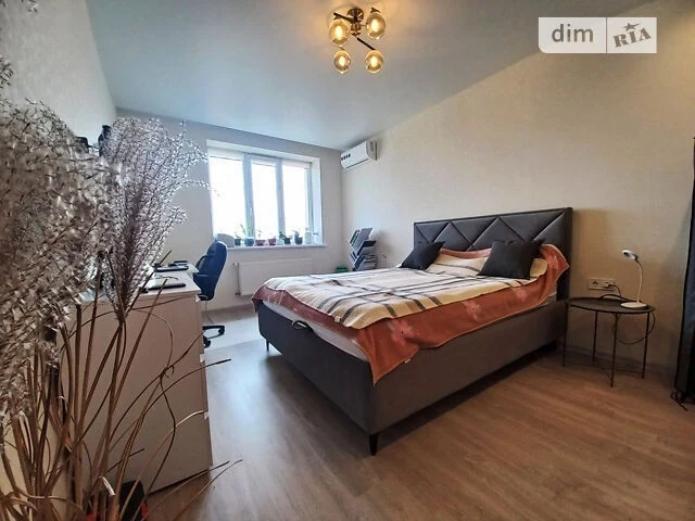 Продаж 1к квартири 39.3 кв. м на вул. Відродження 7 • ID 347