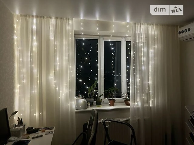 Продаж 1к квартири 39.3 кв. м на вул. Відродження 7 • ID 347