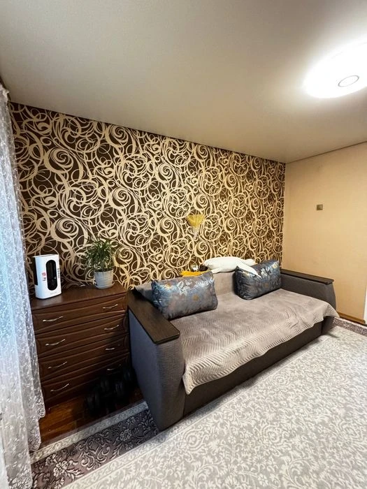 Продаж 2к квартири Хортицький б. Будівельників
