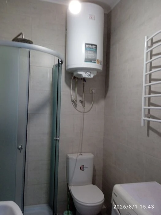 Продам Центр 1 ком кв-ру кухня студия +спальня