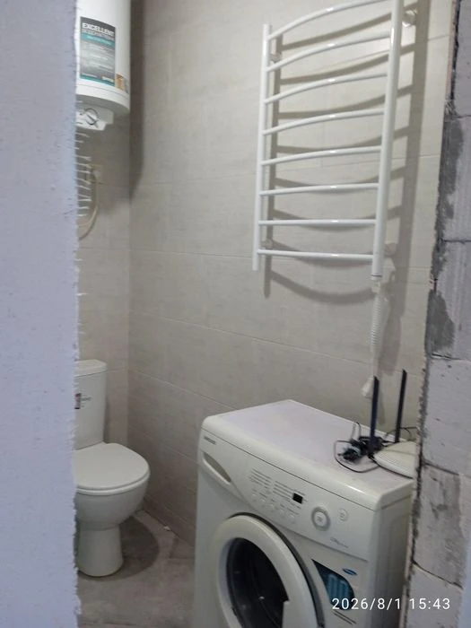 Продам Центр 1 ком кв-ру кухня студия +спальня