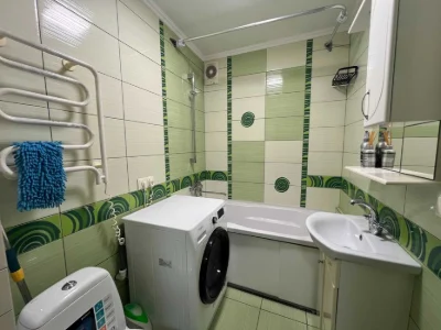 Продаж 3 кімнатної квартири в Житомирі, широкий центр!