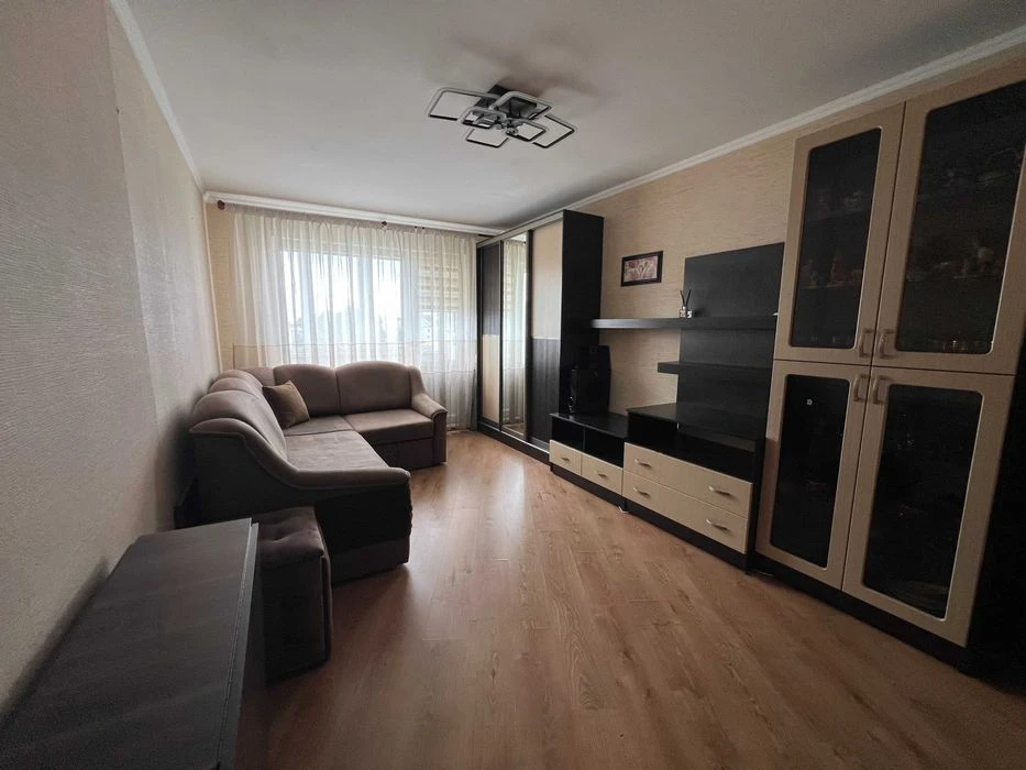 Продаж 3 кімнатної квартири в Житомирі, широкий центр!