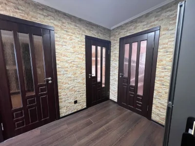 Продаж 3 кімнатної квартири в Житомирі, широкий центр!
