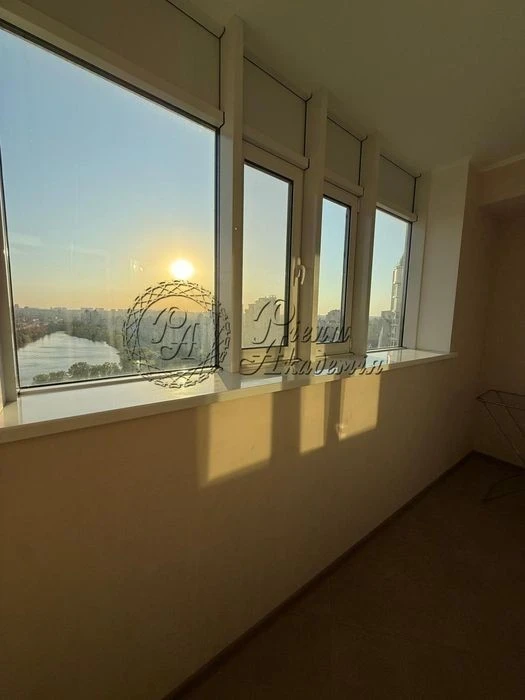 Apartment for sale in the Parus residential complex, Obolon WITHOUT COMMISSION