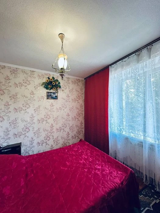 Продам 3-к квартиру, 12 квартал