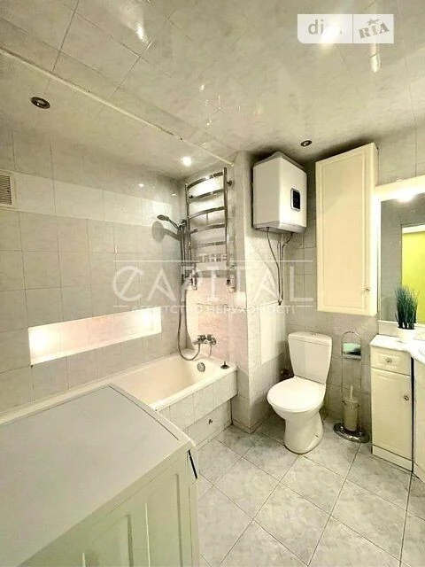 Sale of 3-room apartment 89 sq. m. on Velyka Vasylkivska 145 street