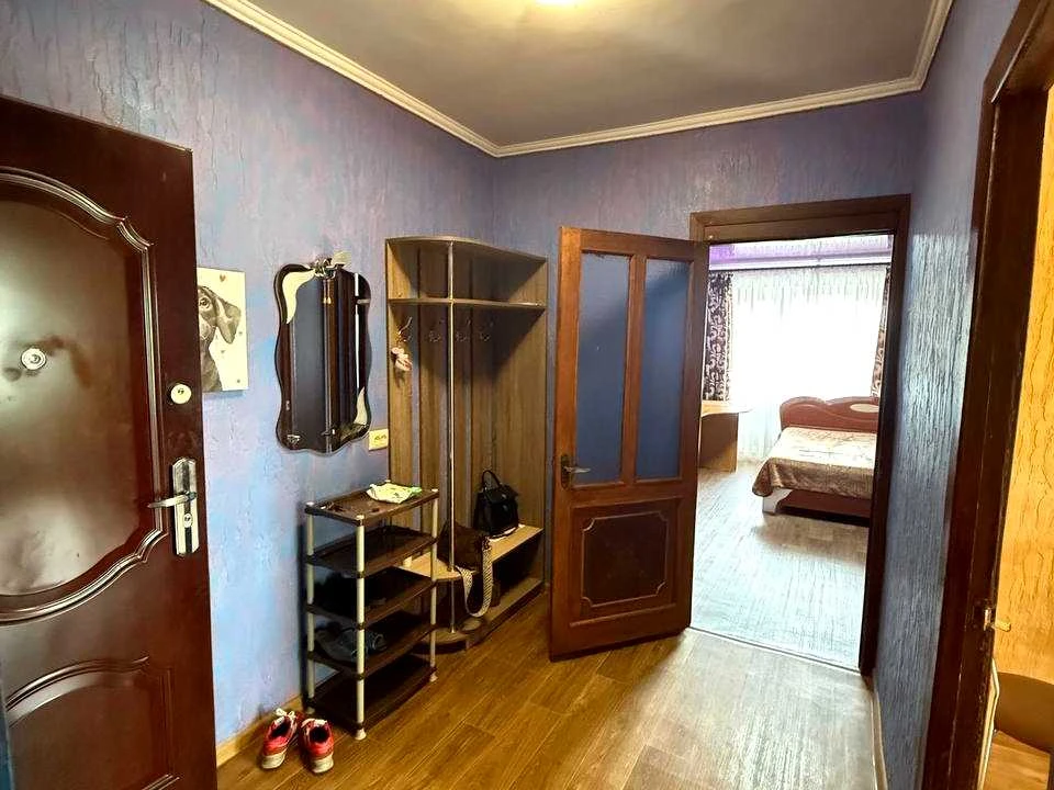 Apartment. Kharkiv, Myru St.