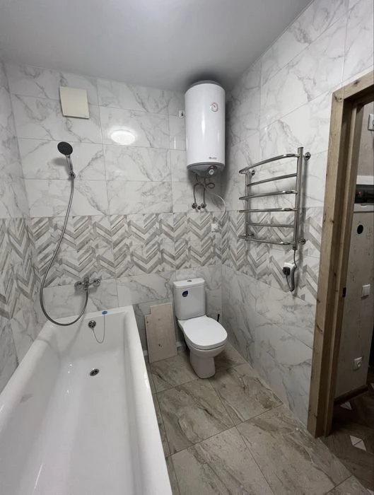 Spacious 1-room apartment for sale on the best 4th floor