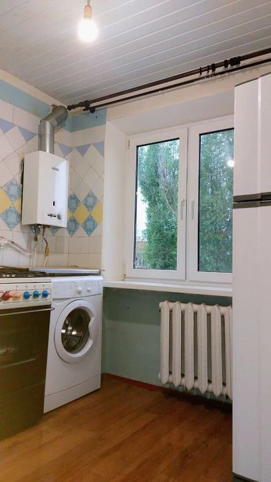 Продам 2к квартиру на Титова, Янгеля. Примерный дом ОСМД